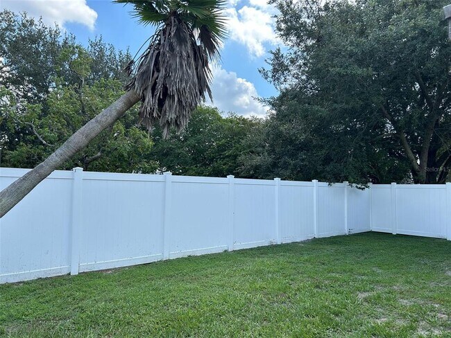 Building Photo - 1879 Meadowgold Ln