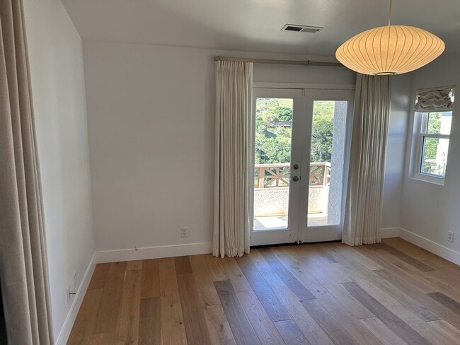 Building Photo - Las Palmas Ranch Home