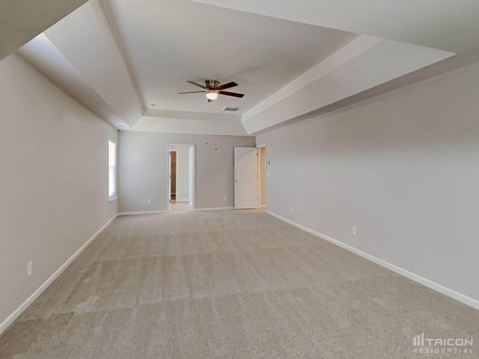 Building Photo - 1001 Southridge Dr