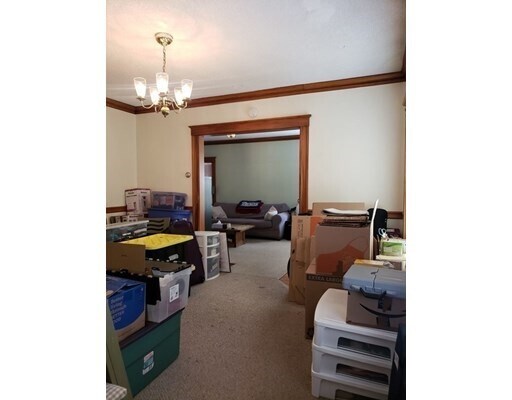 Building Photo - 9 Atkins St