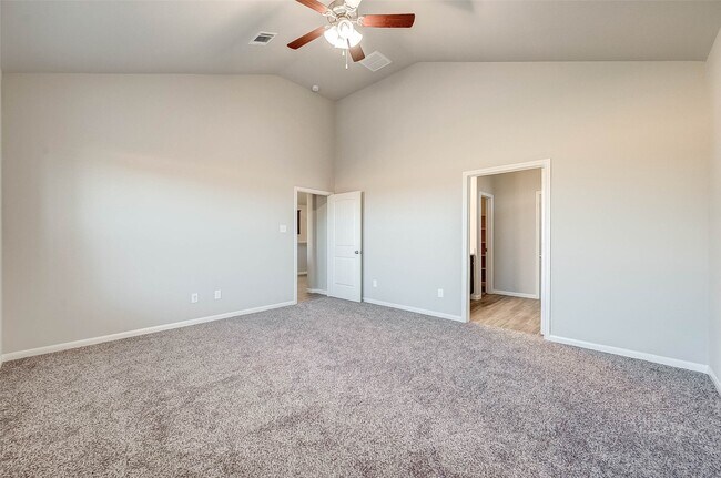 Building Photo - 6110 Scott Way