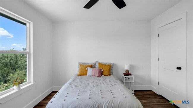 Building Photo - 105 Chesterfield Dr