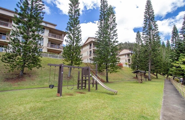 Building Photo - The Terraces at Launani Valley/2BD/2BA/2PK