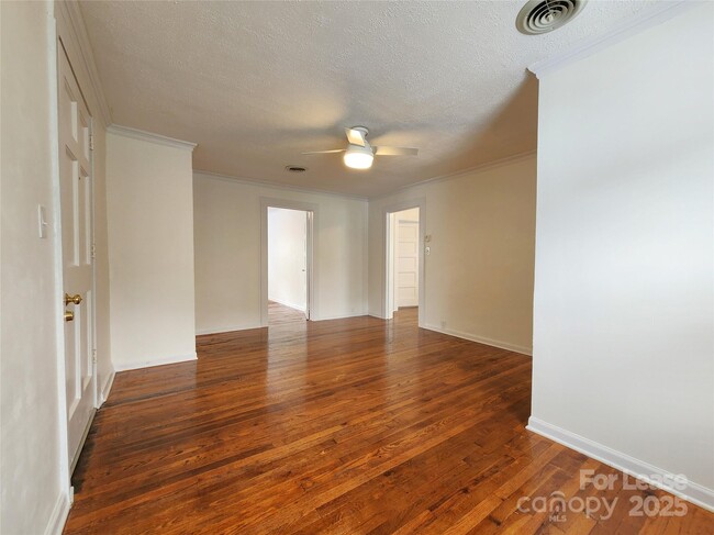 Building Photo - 706 N Caldwell St