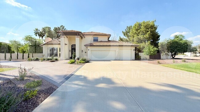 Building Photo - 10188 E Cortez Dr