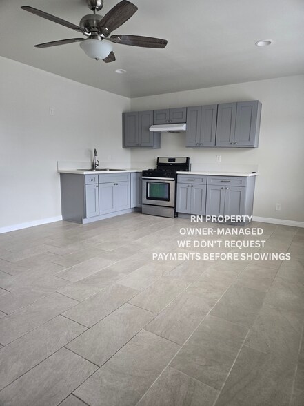 Kitchen - 14510 Placid Dr