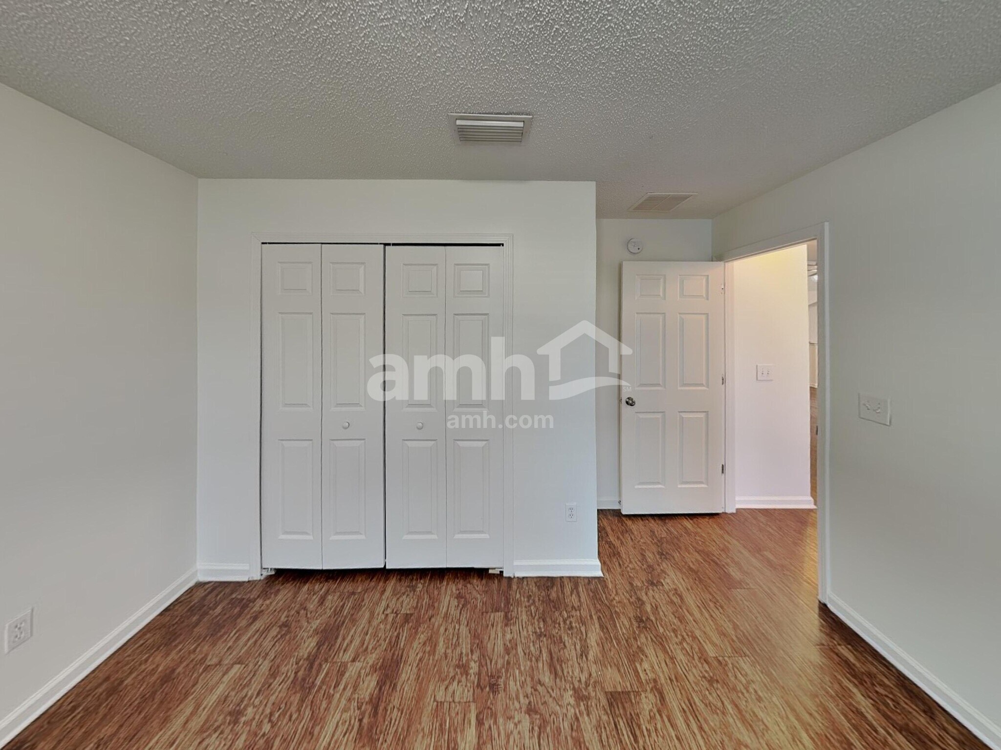 Building Photo - 12690 Richfield Blvd