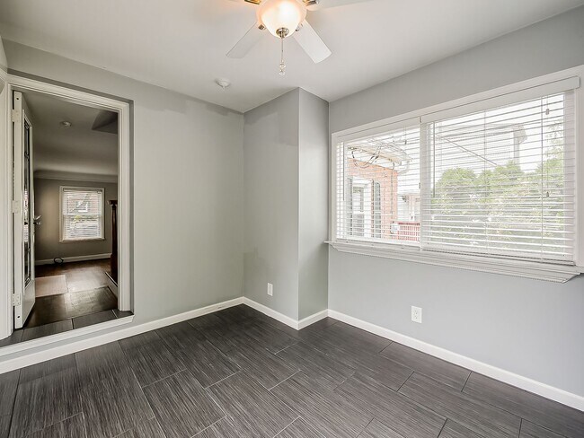 Building Photo - 21530 Olmstead St