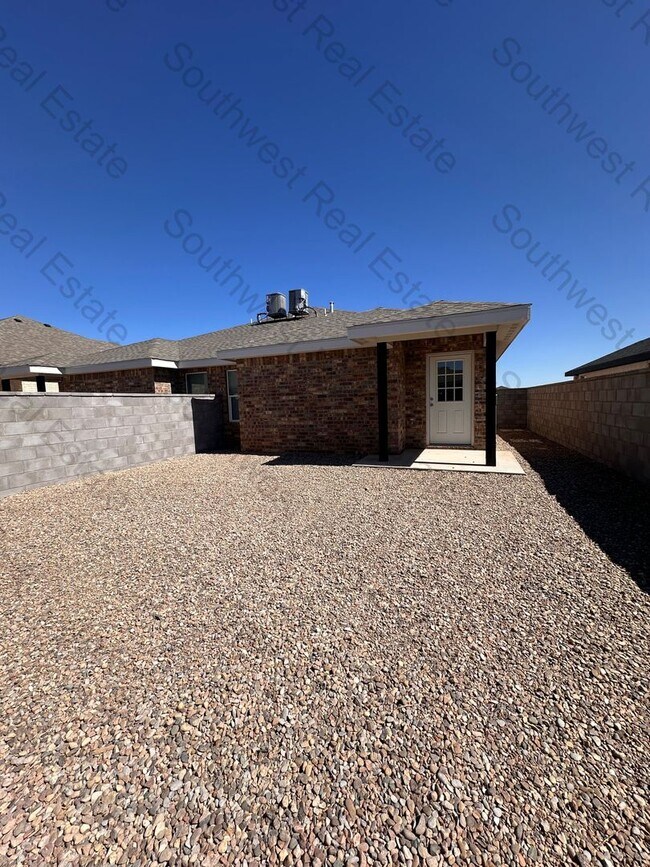 Building Photo - 1304 Sonora Rd