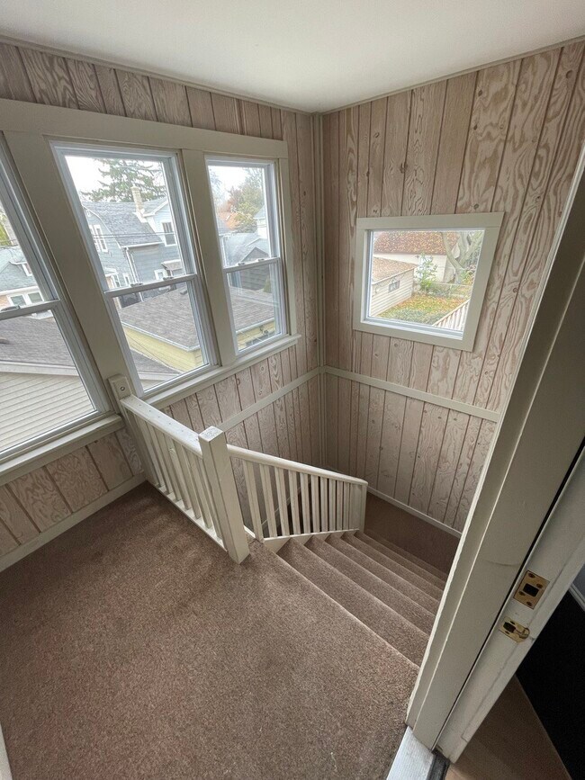 Back stairs - 5434 N Lotus Ave