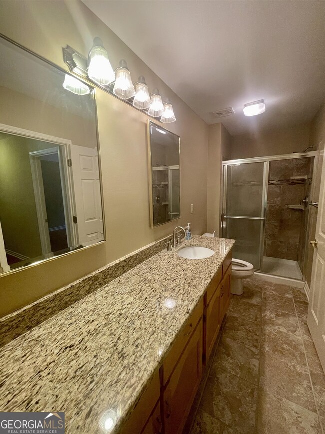 Building Photo - 242 Ebenezer Church Rd