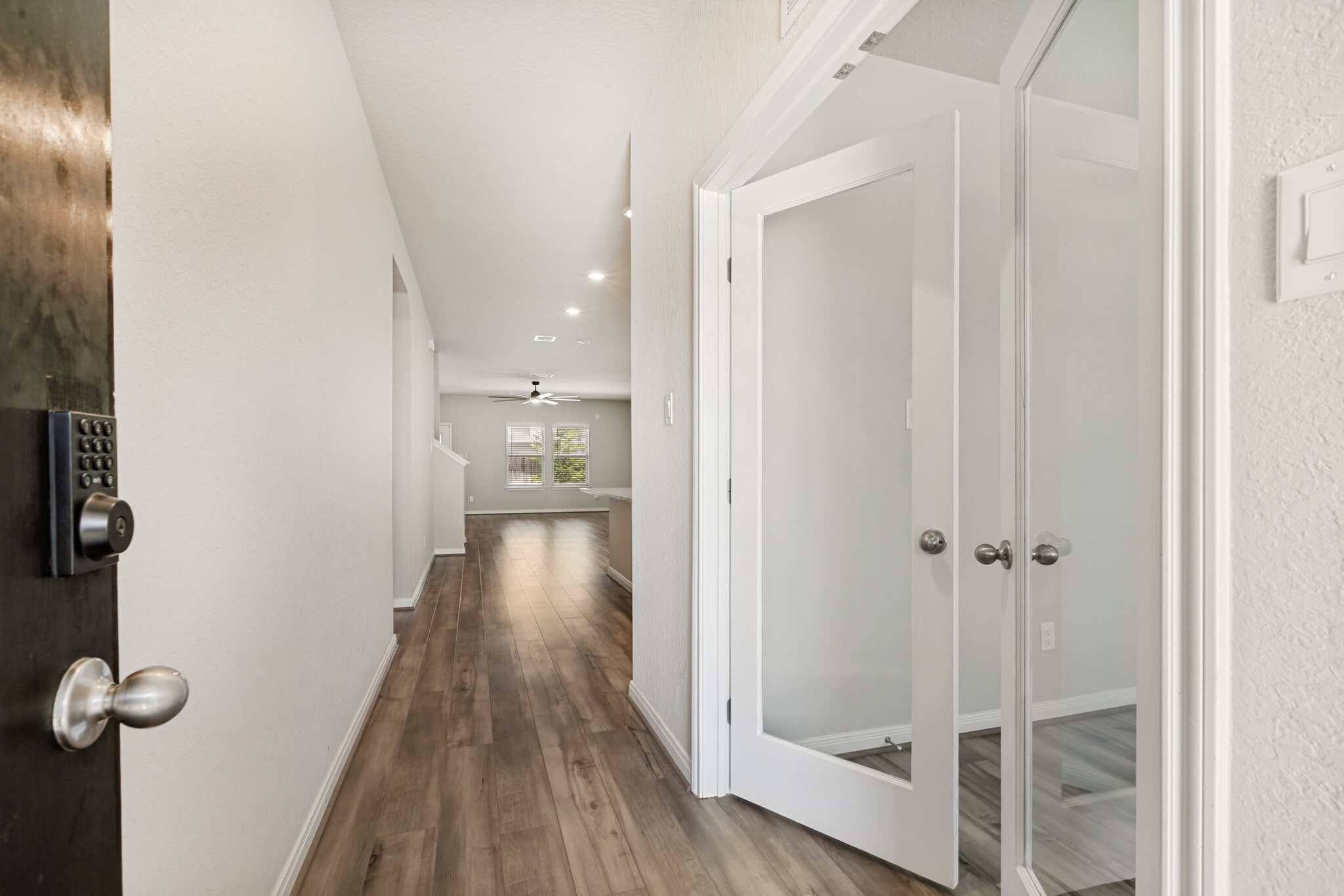 Building Photo - 9511 Bonito Falls Dr