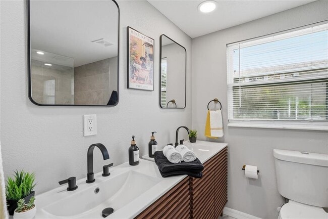 Building Photo - 4021 Eagle Nest Dr
