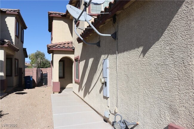 Building Photo - 4236 Thomas Patrick Ave