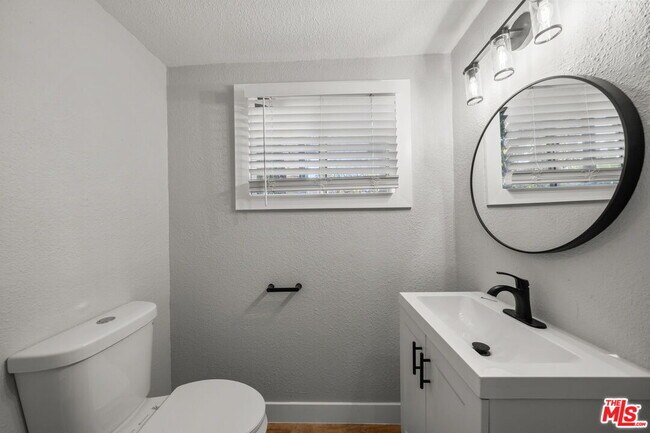 Building Photo - 5724 La Mirada Ave