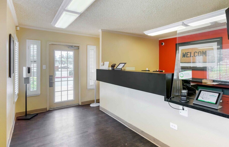 Building Photo - Furnished Studio-Phoenix - Scottsdale - Old Town