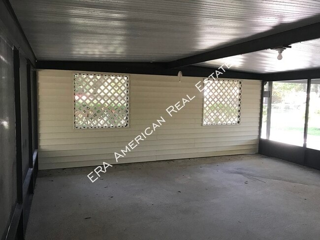 Building Photo - 511 Fir Ave