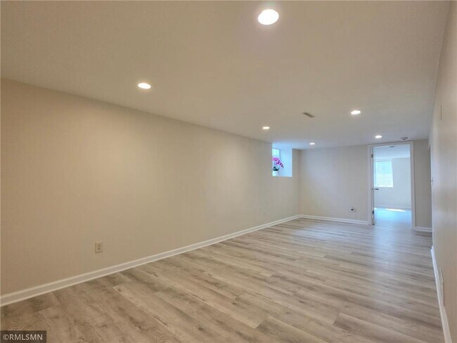Building Photo - 1306 Woodhill Rd