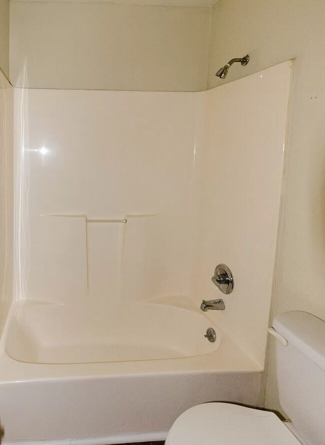 Building Photo - 188 Langford Ct