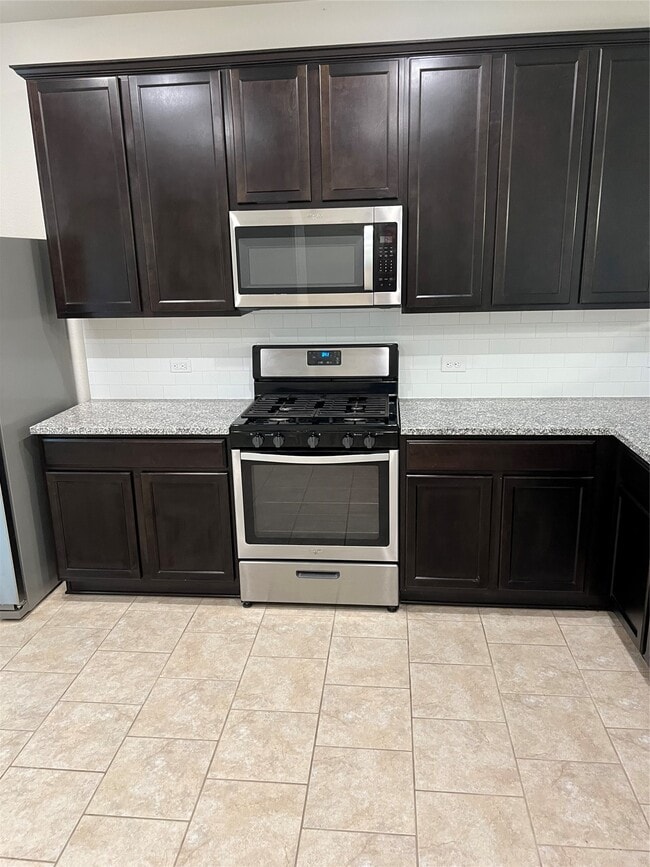 Building Photo - 8435 Chesney Trl