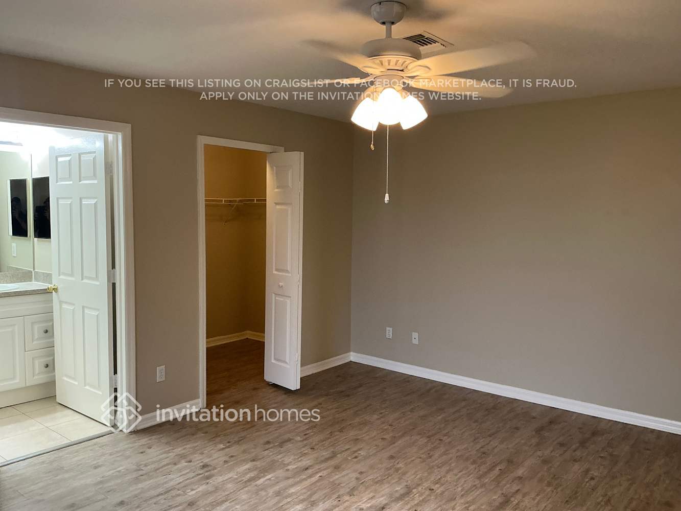 Building Photo - 904 NE 5th Pl