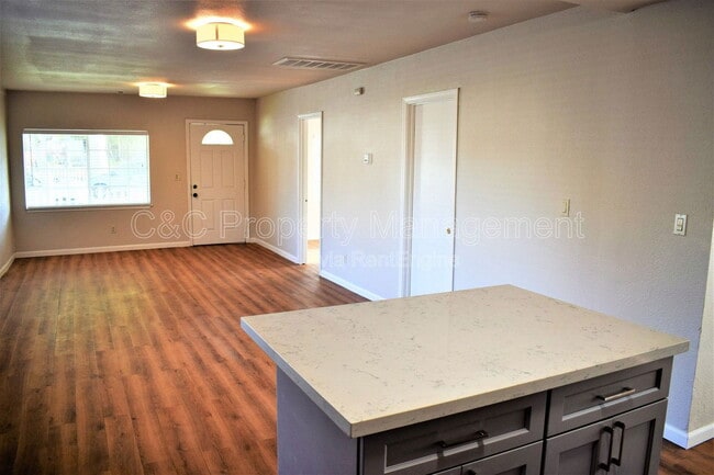 Building Photo - 149 Cedar St