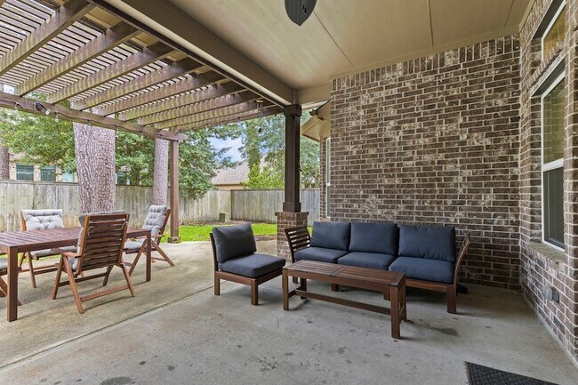 Building Photo - 39 Prairie Falcon Place