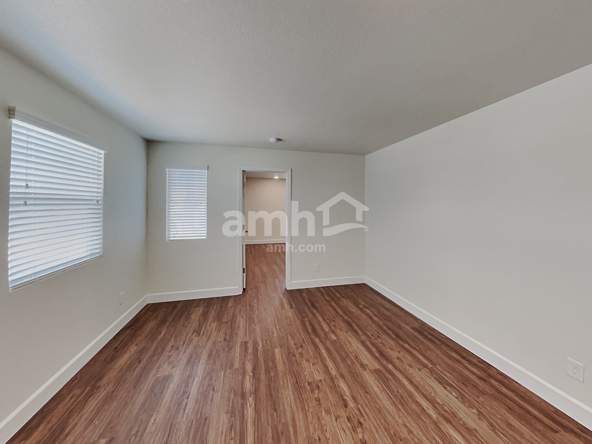 Building Photo - 1709 Macchia Ave