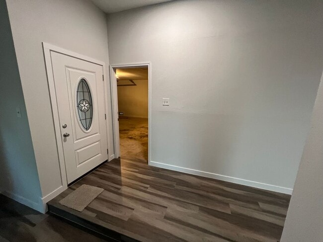 Building Photo - 8015 Copper Trail Dr