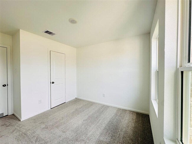 Building Photo - 29034 Great Flatland Trl