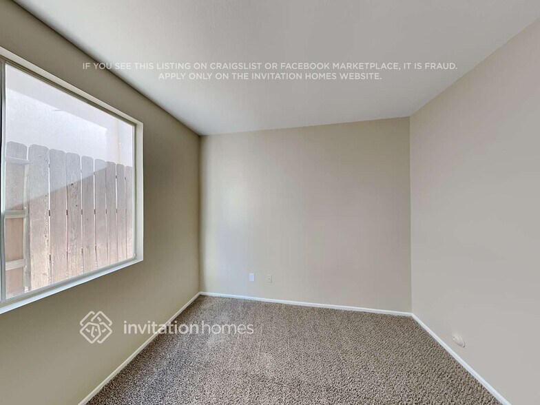 Building Photo - 16121 Filbert St