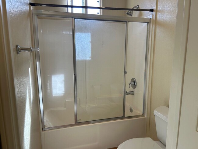 Building Photo - 5200 Premiere Hls Dr