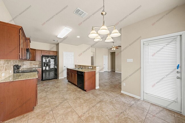 Building Photo - 8108 Honeysuckle