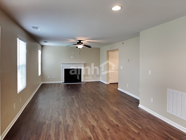 Building Photo - 1056 Countess Ln