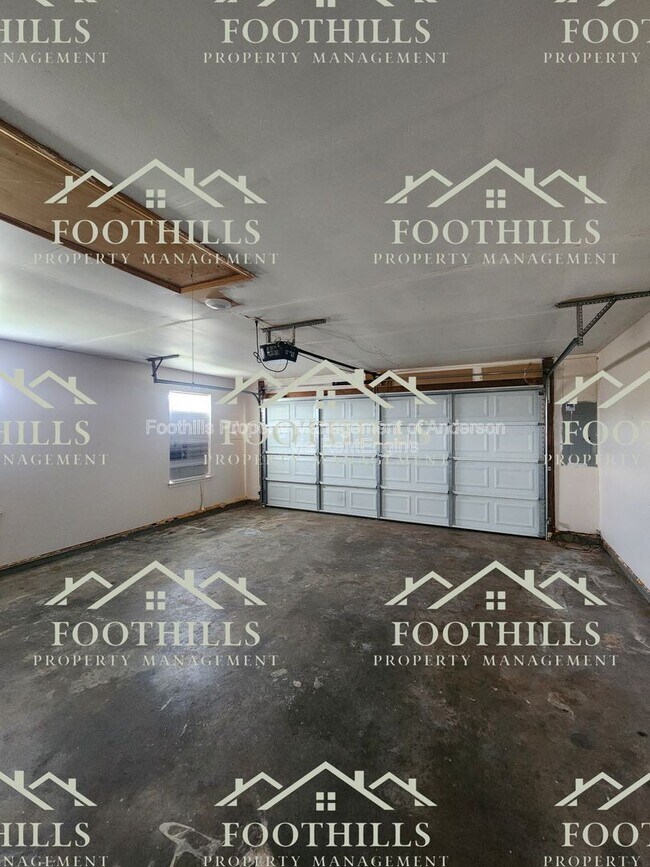 Building Photo - 131 Veranda Cir