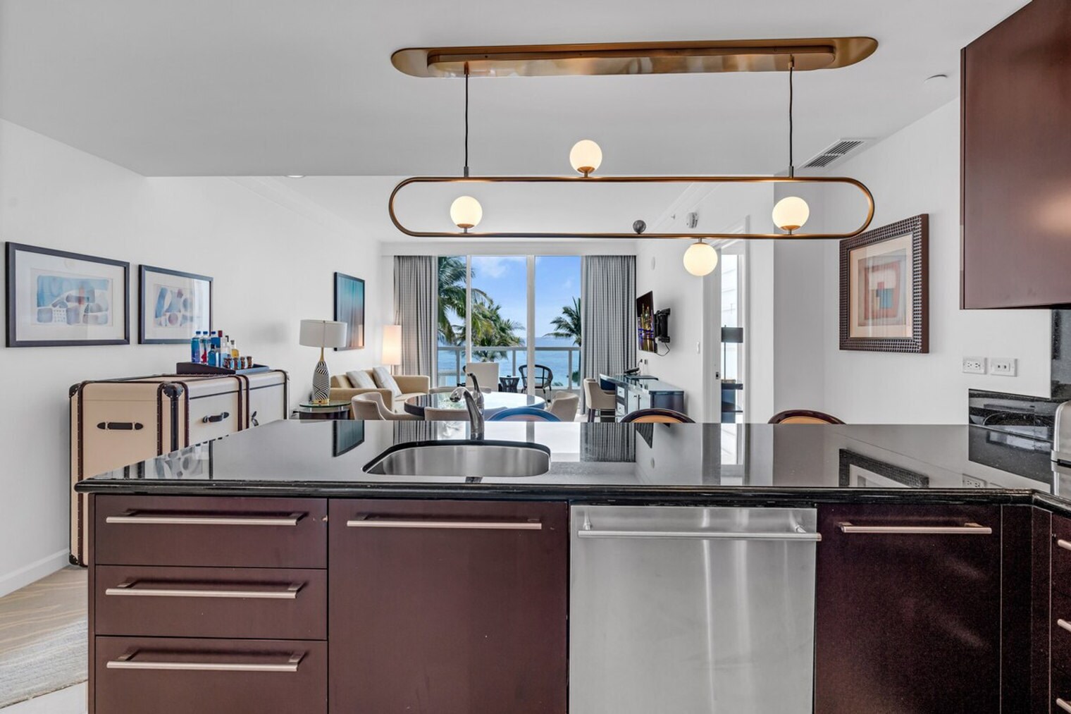 Building Photo - 4391 Collins Ave