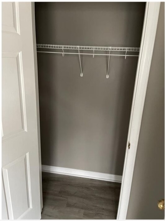 Building Photo - 2441 Bay Harbor Dr