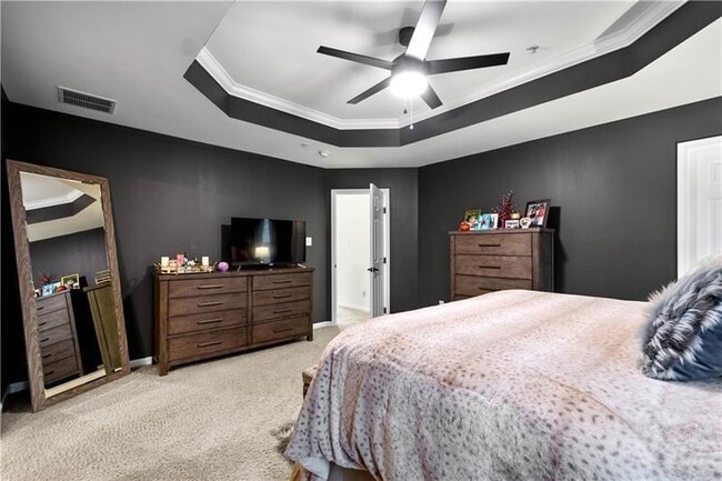 Building Photo - 294 Maple Ridge Dr