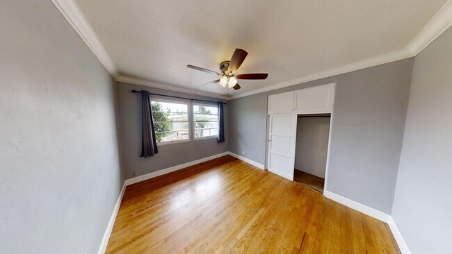 Building Photo - 6126 Dorothy Dr