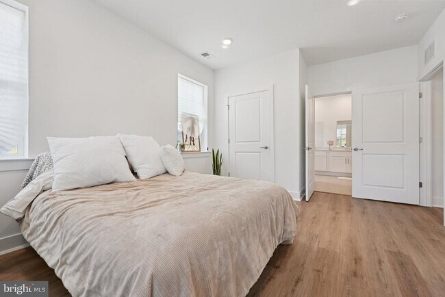 Building Photo - 5104 Mary Ashby Wy