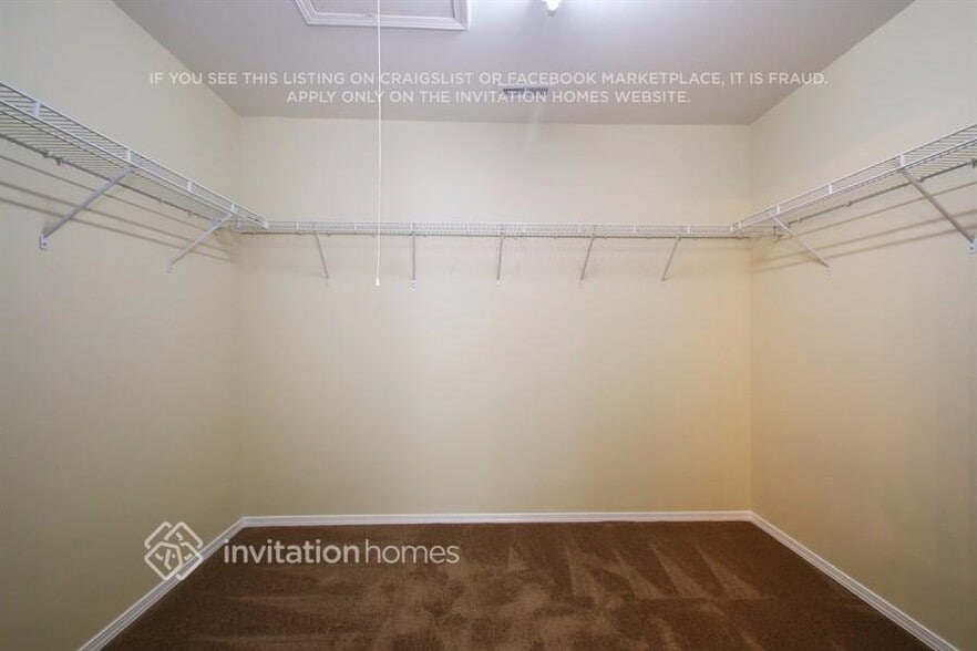 Building Photo - 8825 Chalkstone Rd