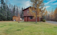 Building Photo - 1015 E Hanna Cir