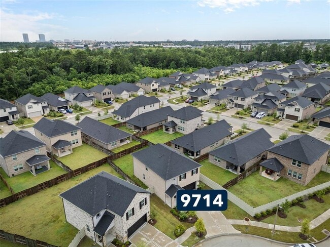 Building Photo - 9714 Grooveburr Ct