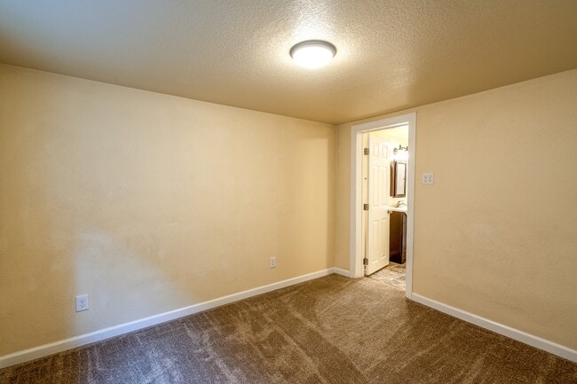 Building Photo - 2909 W Kiowa St