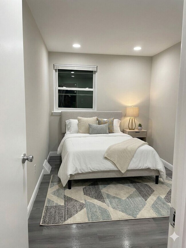 Building Photo - 12500 Knights Rd