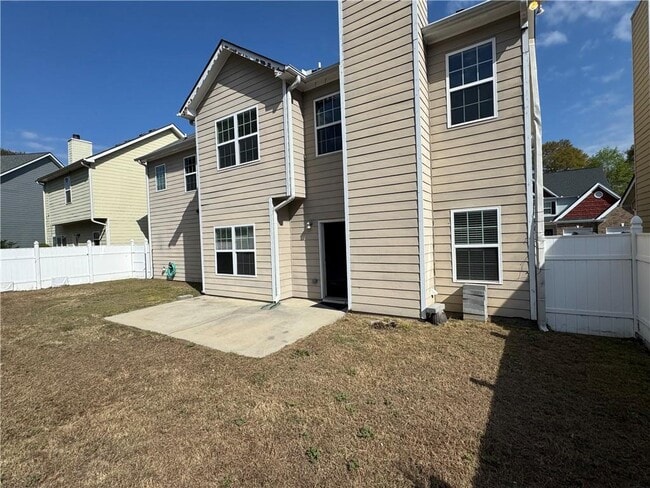 Building Photo - 6902 Grand Hickory Dr