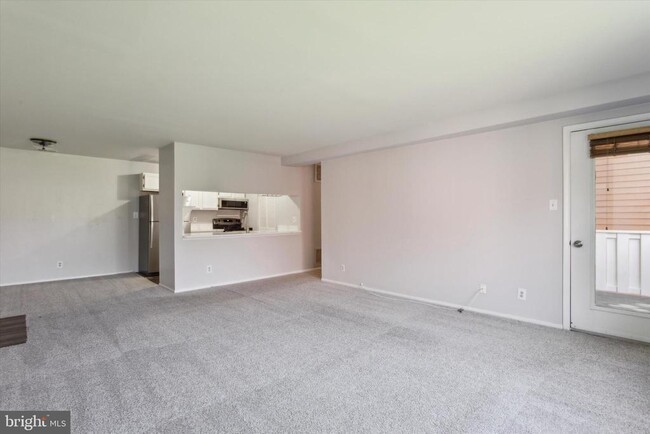 Building Photo - 2611B Auburn Ct
