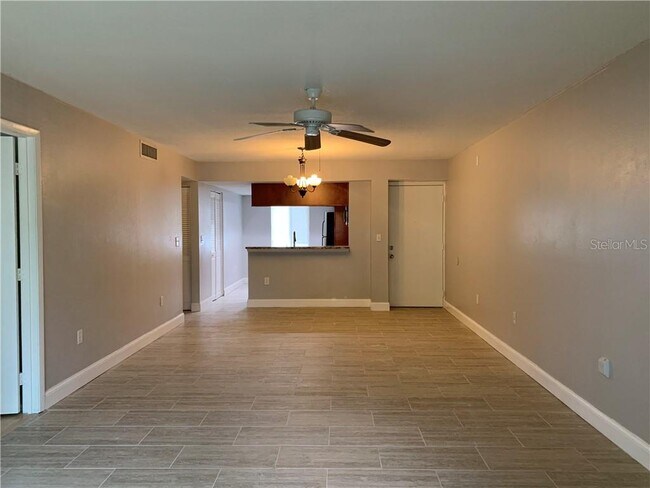 Building Photo - 208 Palmetto Ct