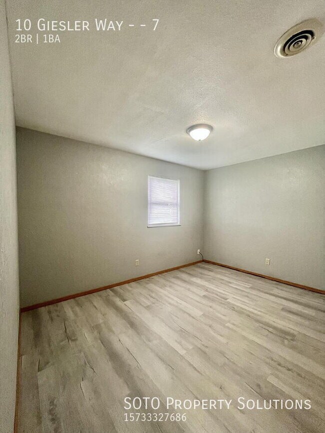 Building Photo - 10 Giesler Way