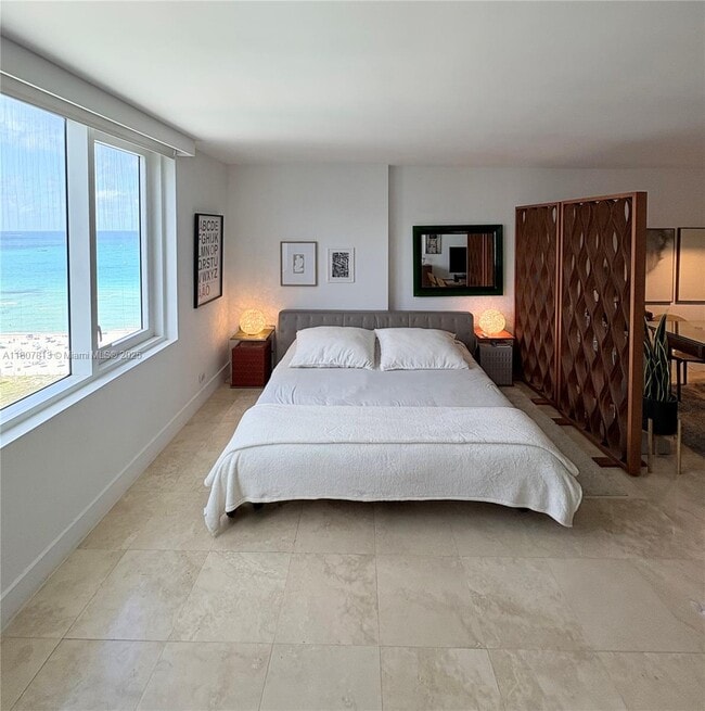 Building Photo - 2301 Collins Ave